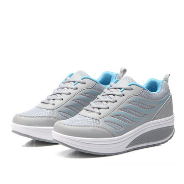 Femmes maille respirante sneakers casual plates-formes secoua chaussures